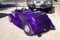 min32_2.jpg (14955 bytes)